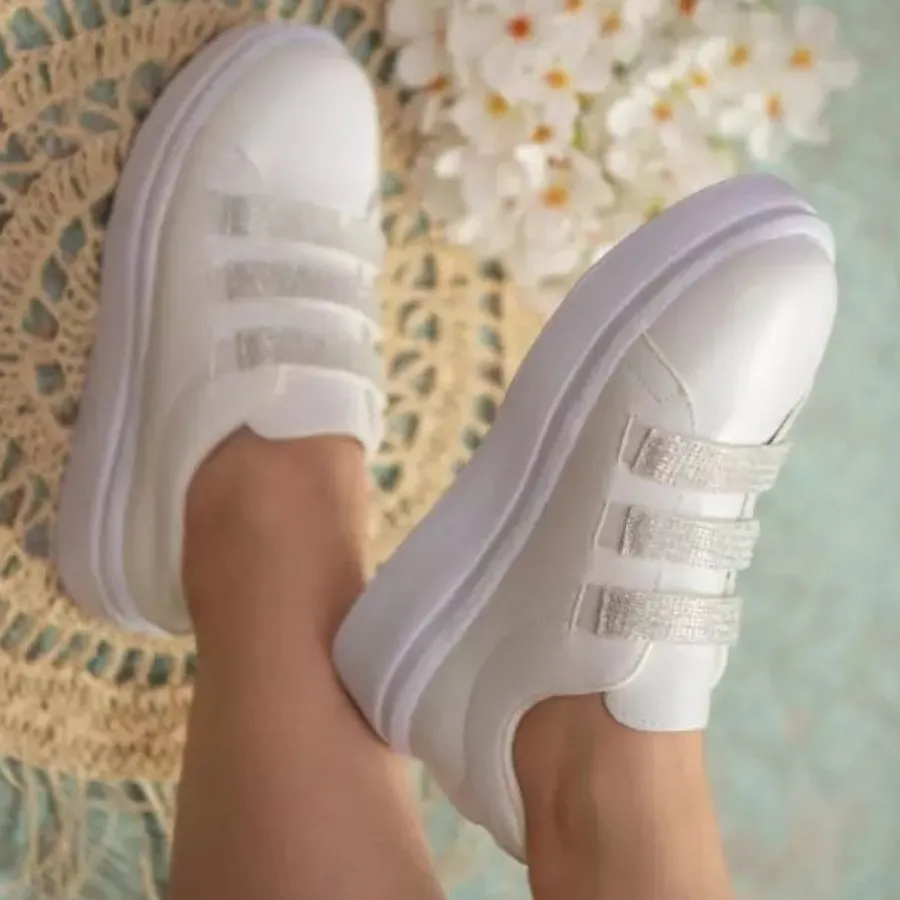 کتونی سه چسب