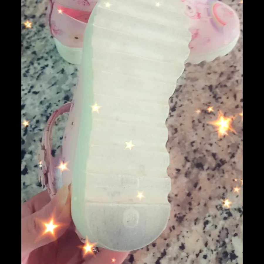 کفش صورتی