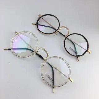 عینک طبی فانتزی