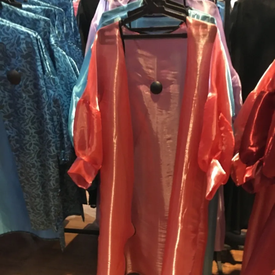 مانتو حریر شیشه ای