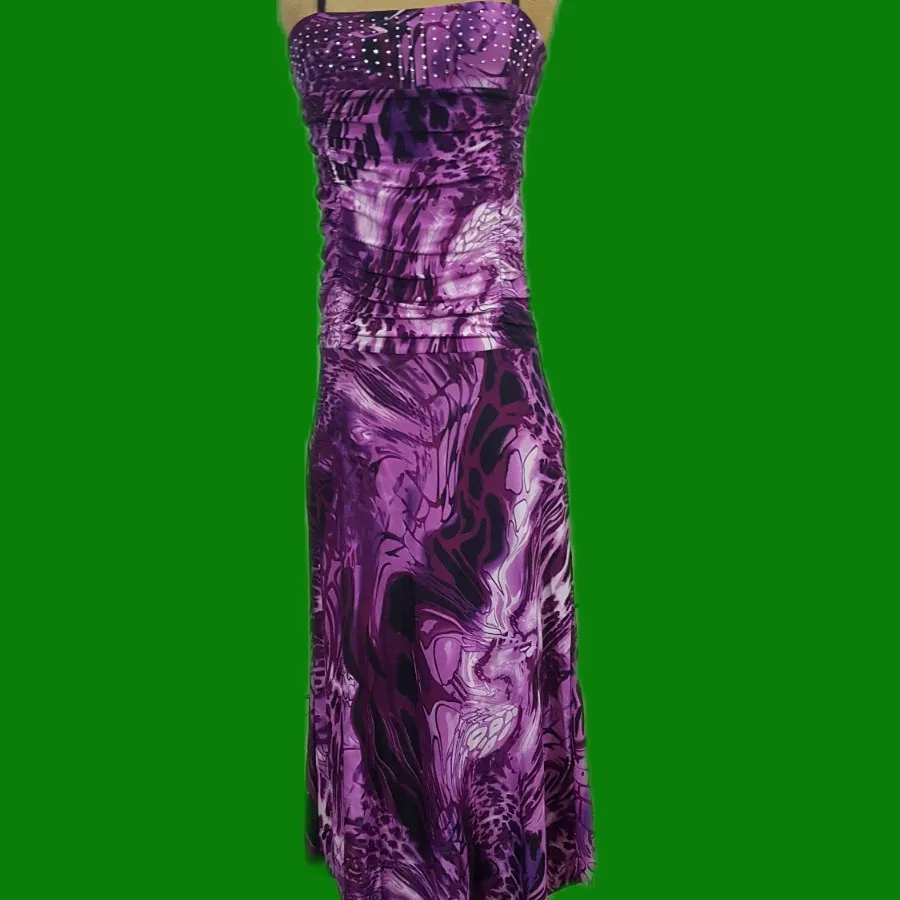 پیراهن بنفش نقش درهم