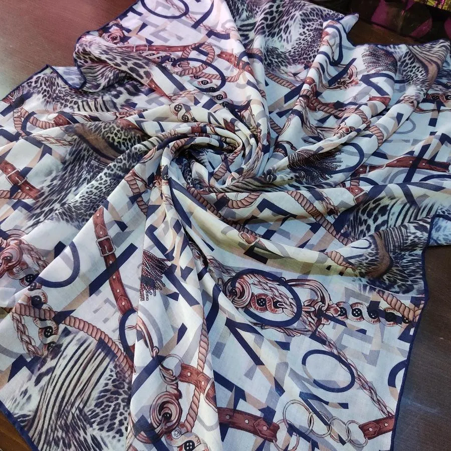 روسری قواره بزرگ