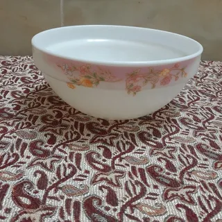 کاسه آبگوشت