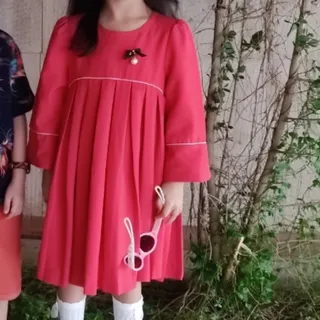 پیراهن دخترانه