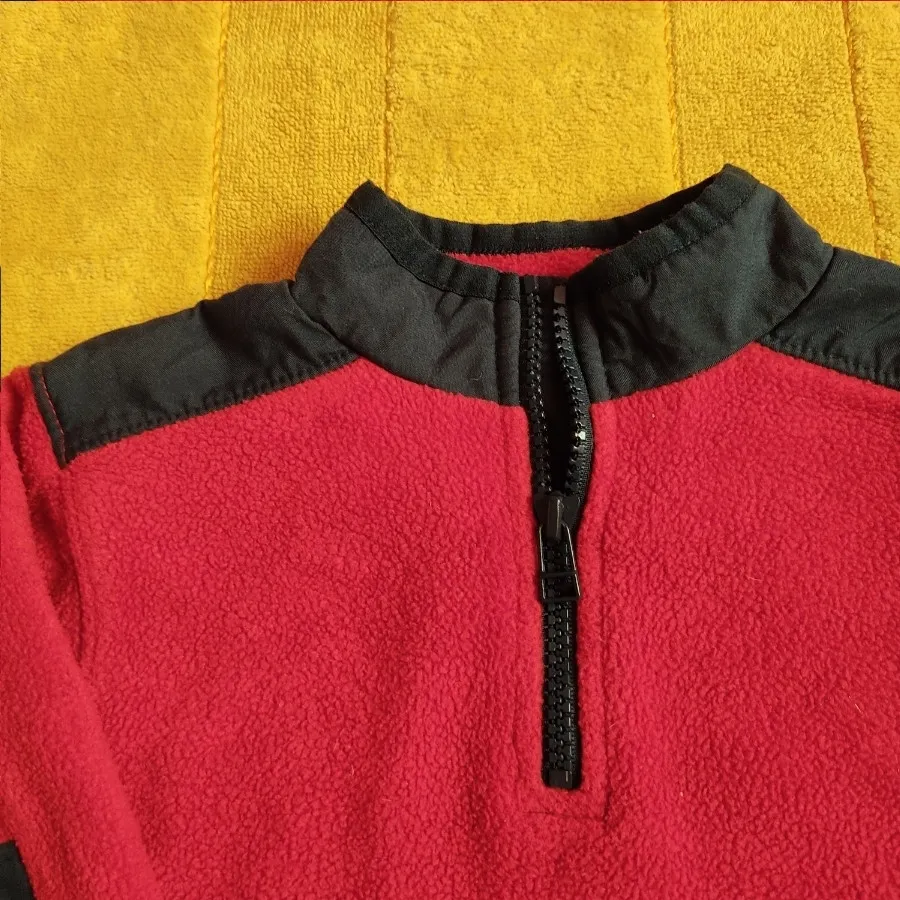 بلوز گرم مارک گپ