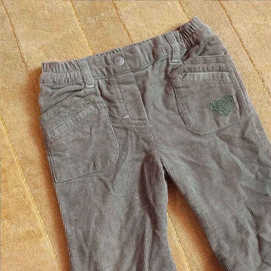 شلوار نوزادی