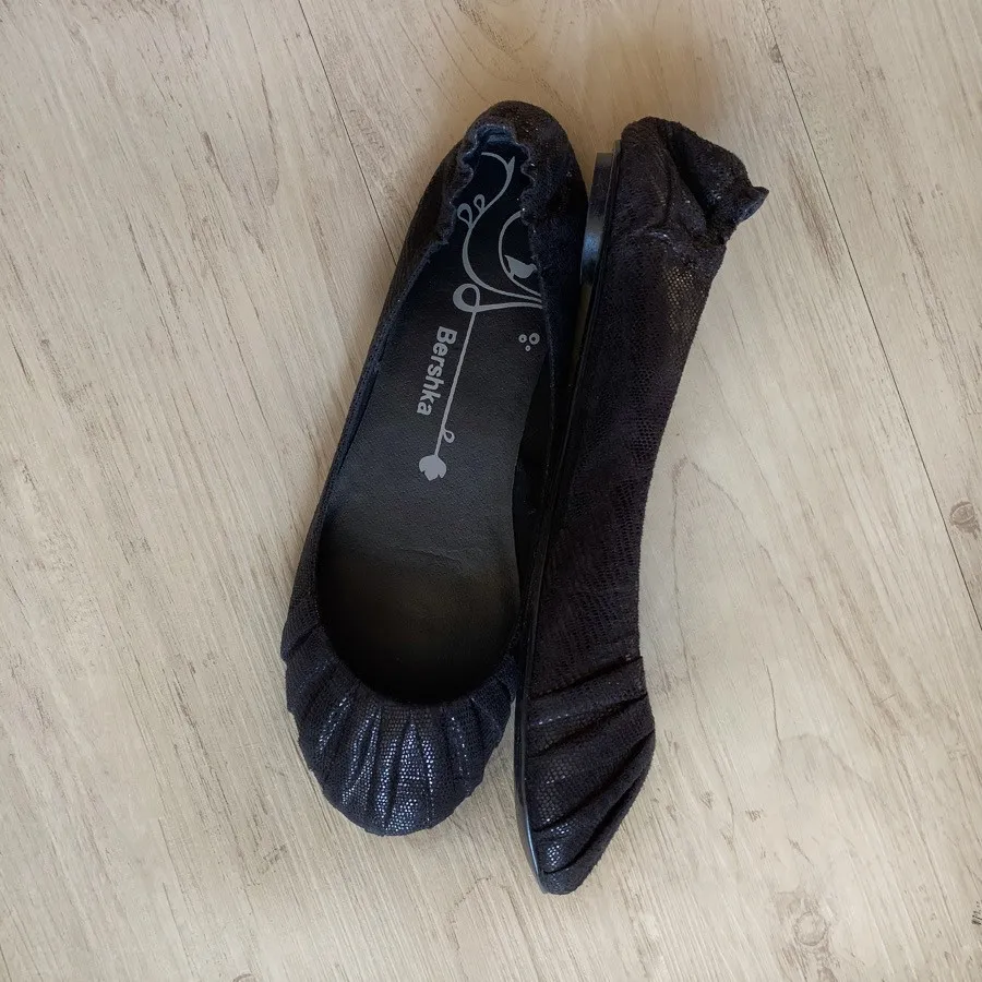 کفش عروسکی برشکا Bershka