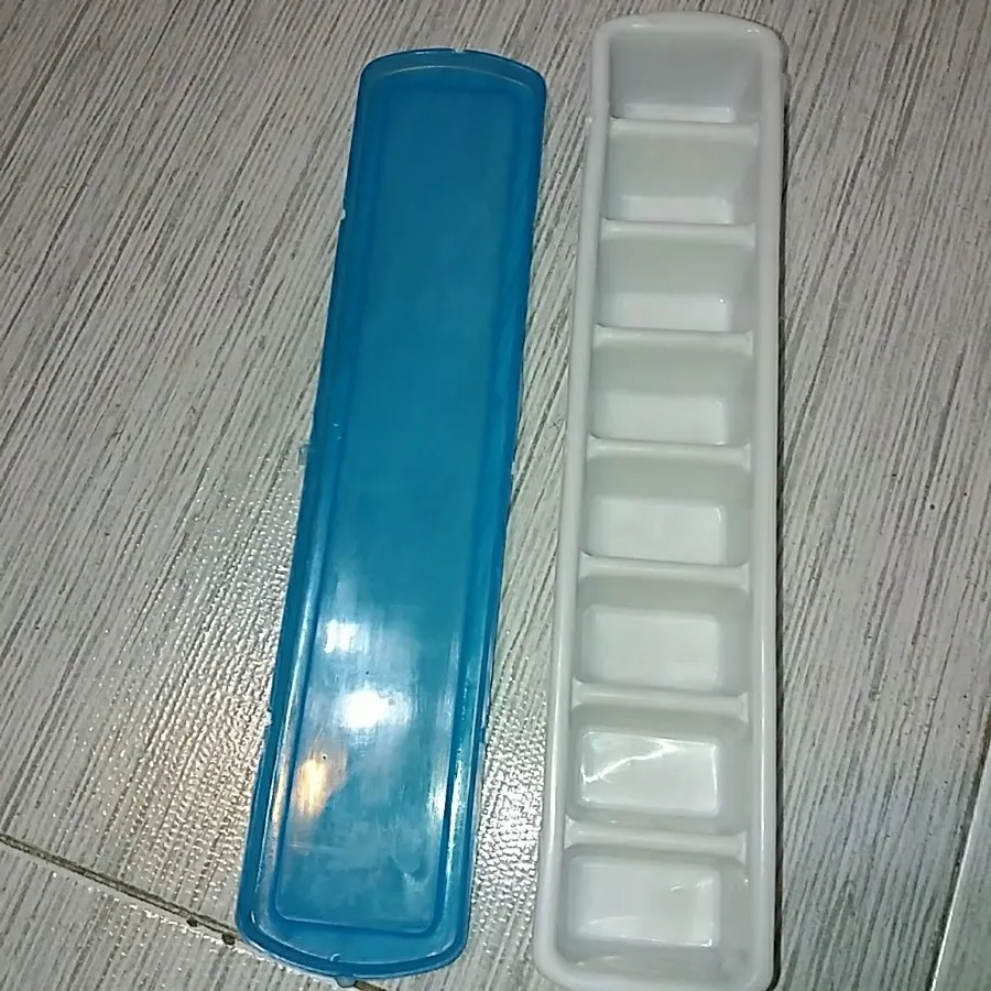 جایخی 8خانه دربدار