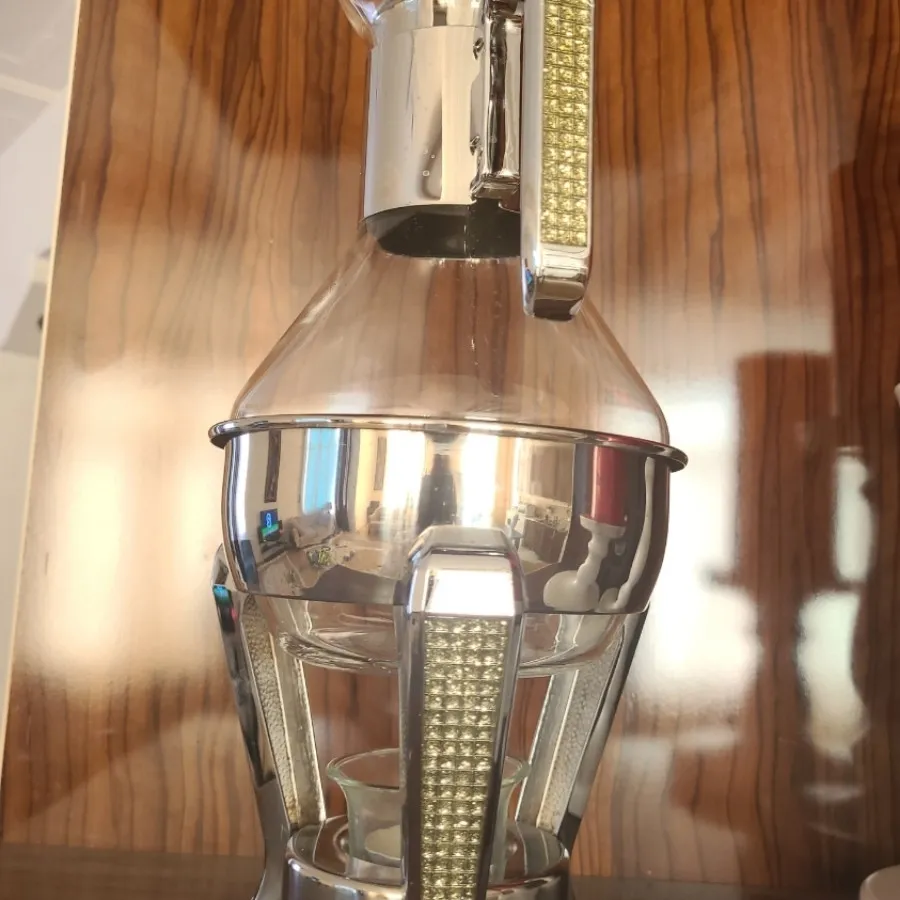 قوری وارمردار