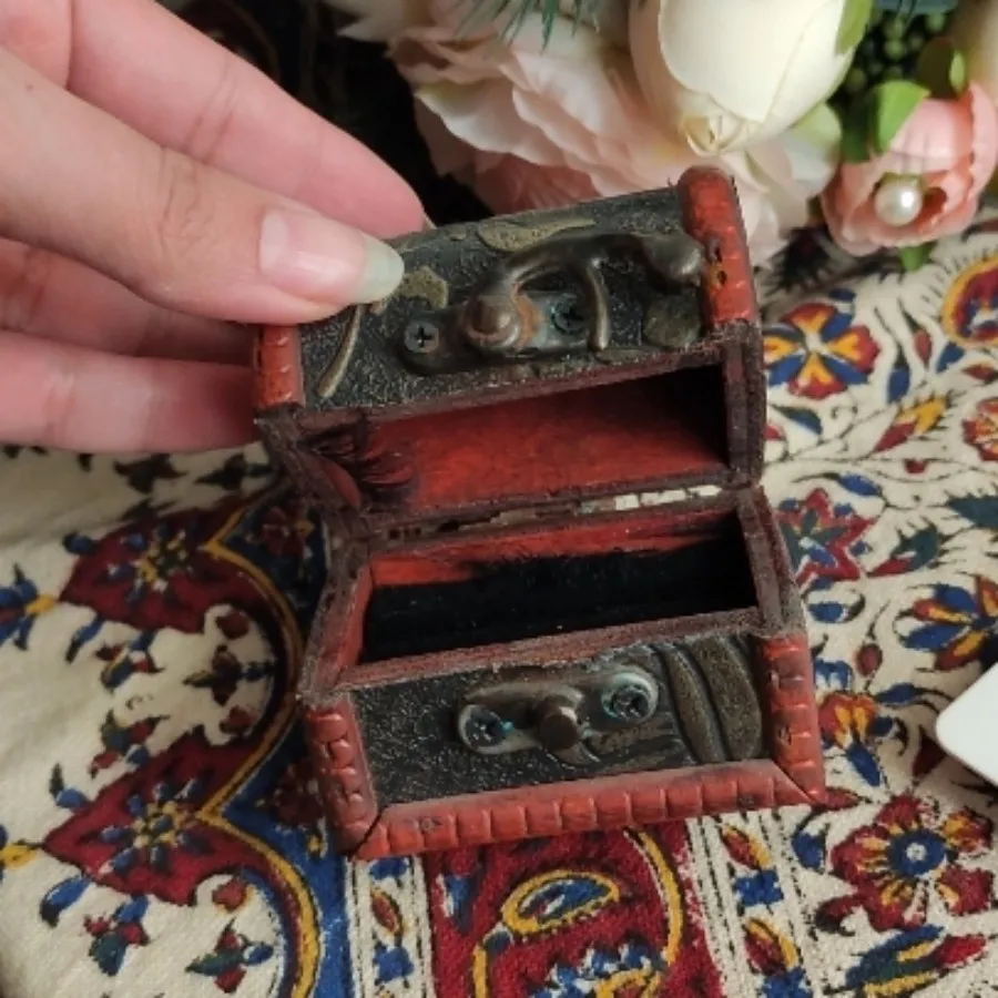 جعبه چوبی