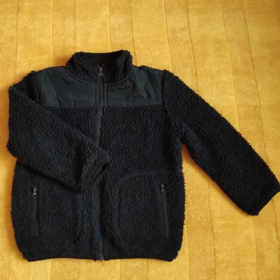 کاپشن گرم خارجی