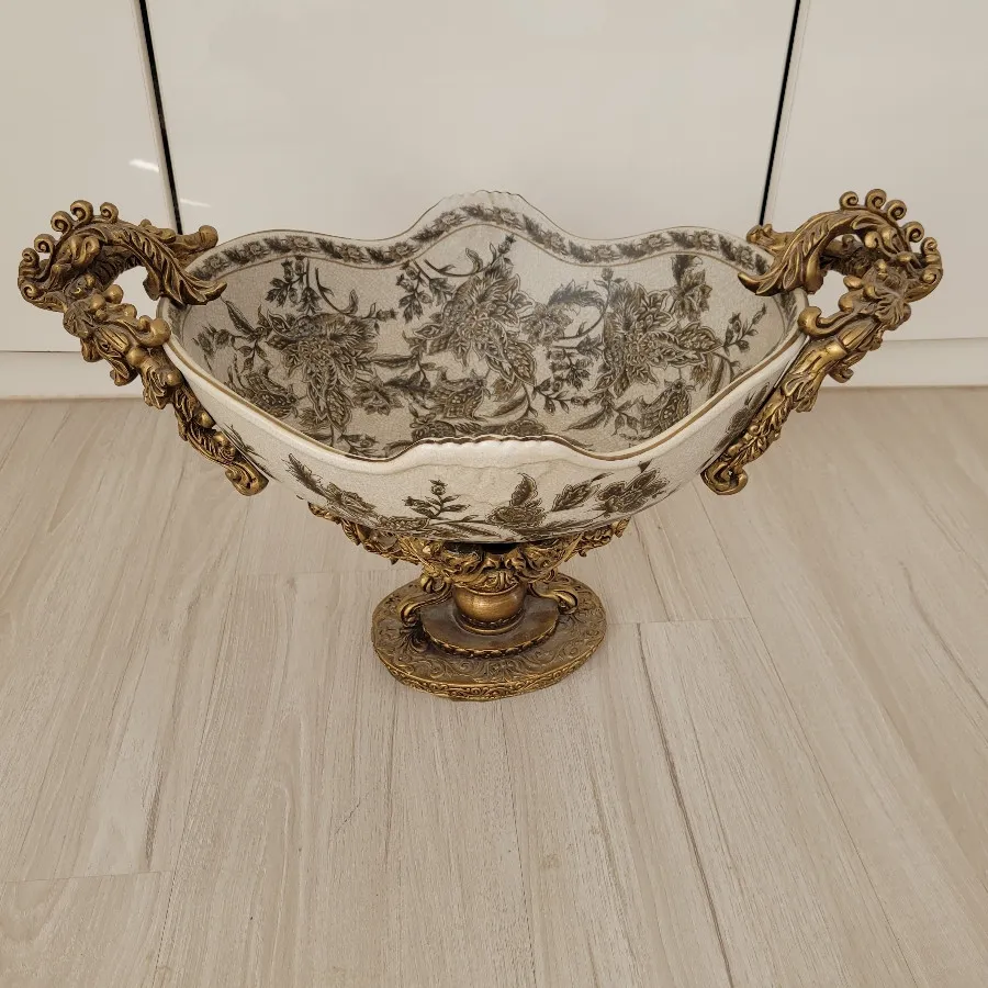 ظروف زیرخاکی