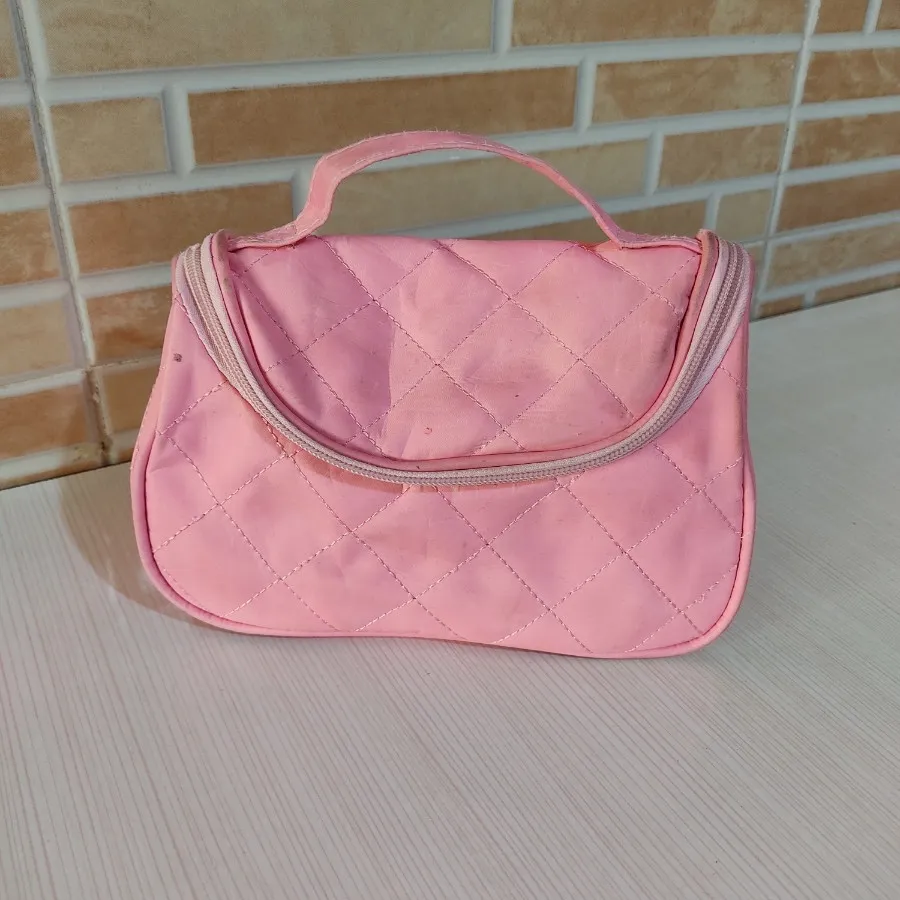 کیف لوازم آرایش