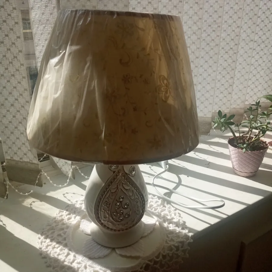آباژور پاتختی