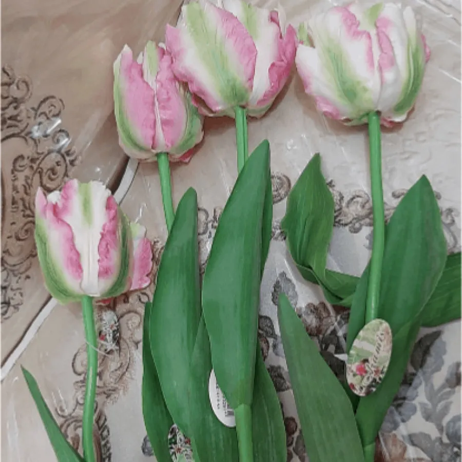 گل مصنوعی