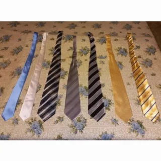 7 عدد کراوات ایتالیایی