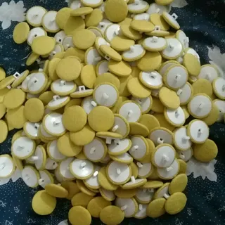 دکمه پارچه ای