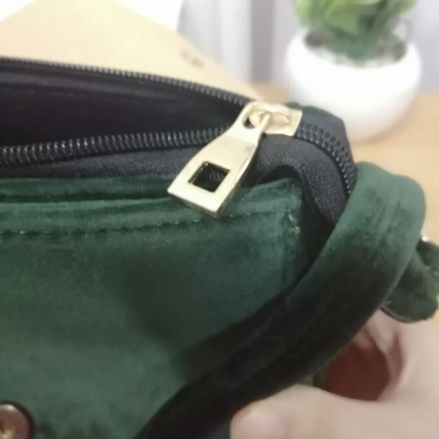 کیف مخملی