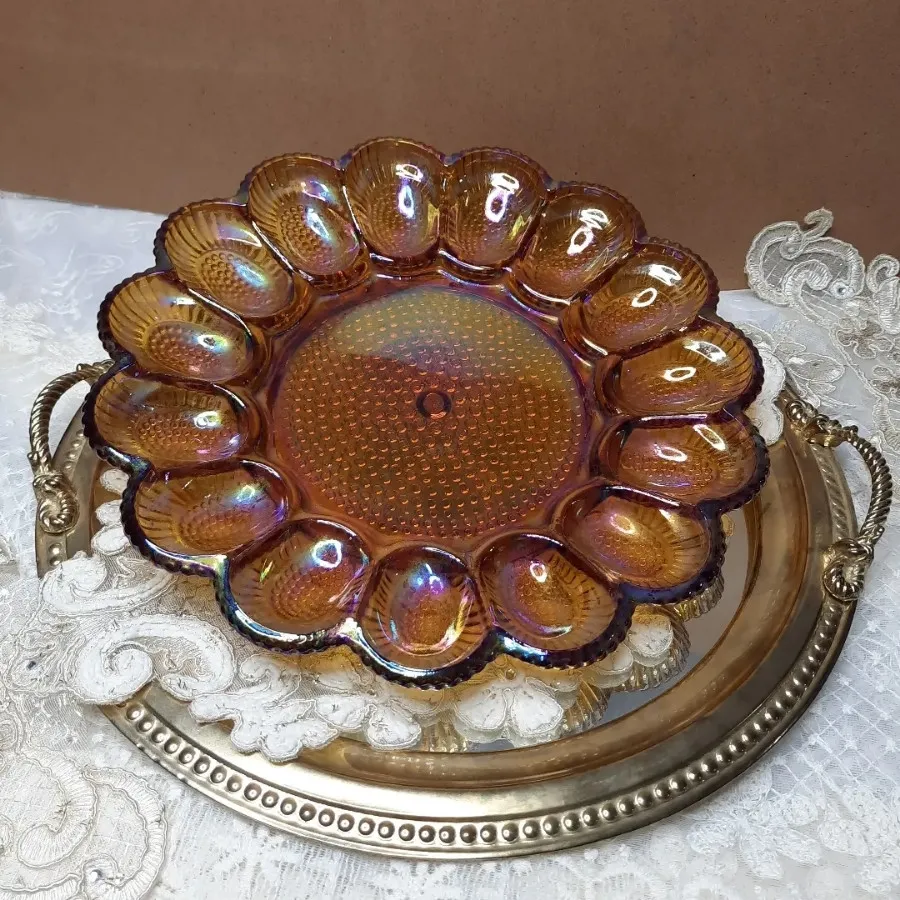 جاتخم مرغی عتیقه امریکایی