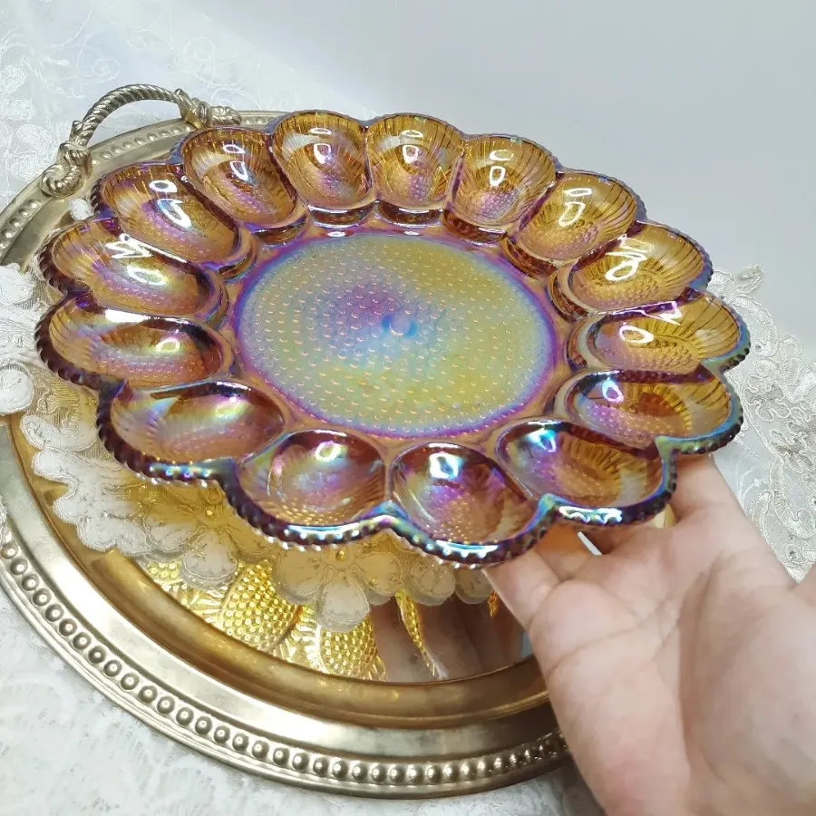 جاتخم مرغی عتیقه امریکایی