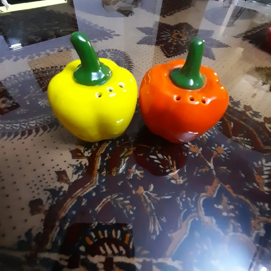 نمکدون و جاکره ای سرامیکی