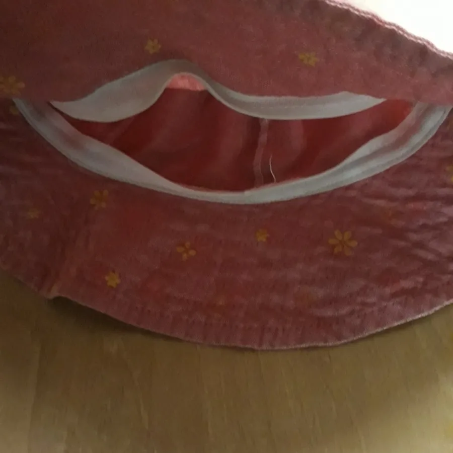 کلاه دخترانه