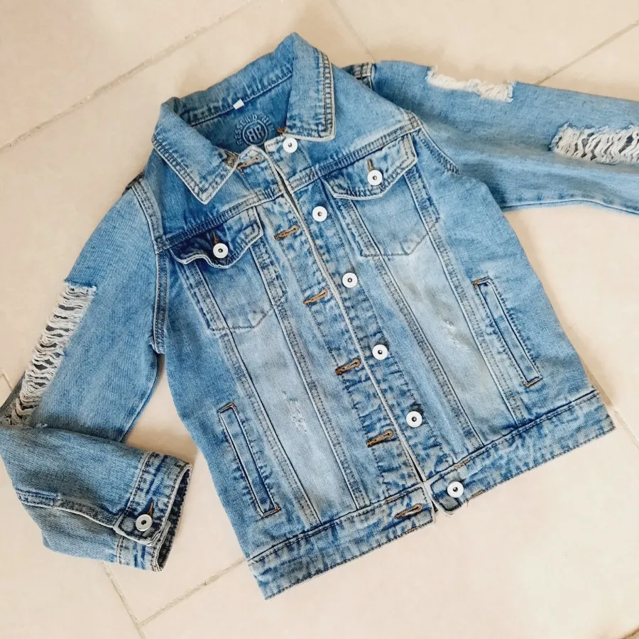 کت لی پسرانه