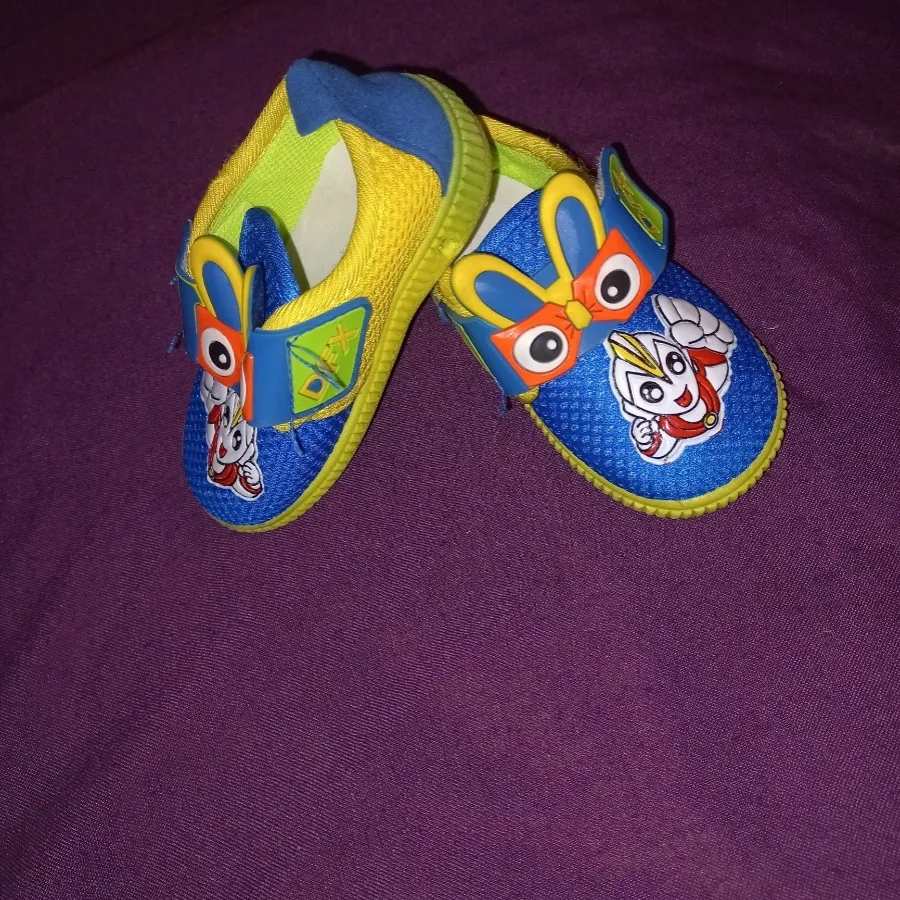 کفش نوزادی