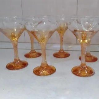 بستنی خوری