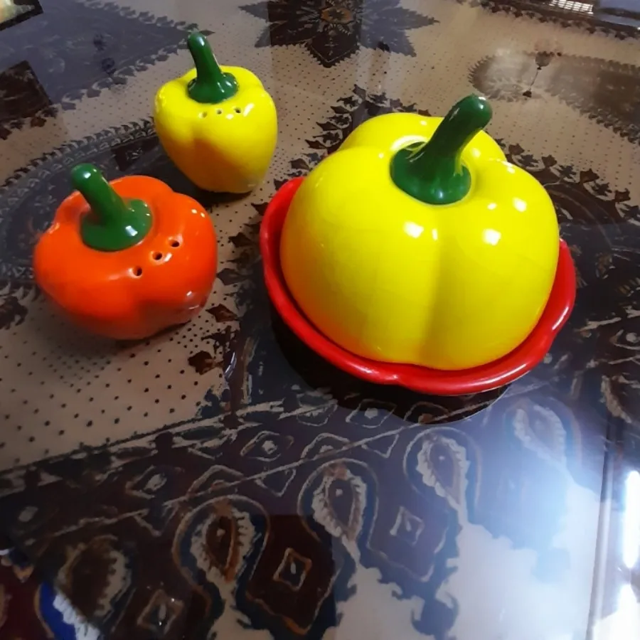 نمکدون و جاکره ای سرامیکی