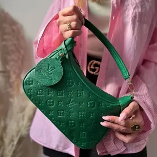 کیف lv
