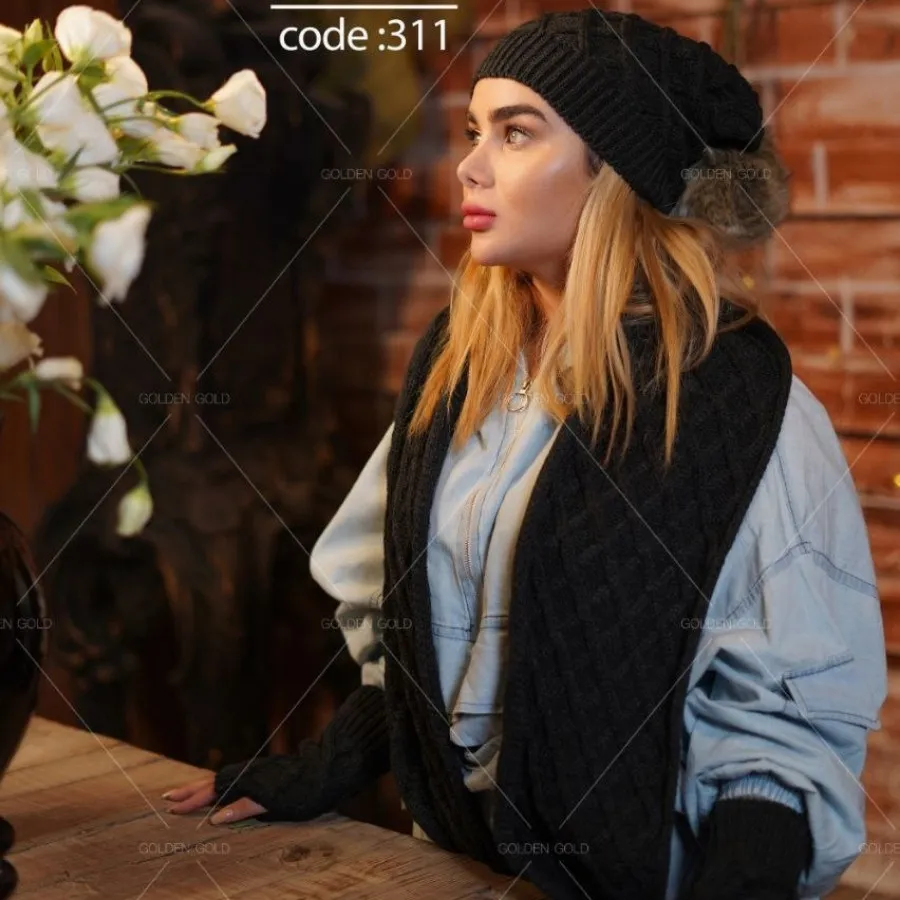 شال و کلاه و ساق دست