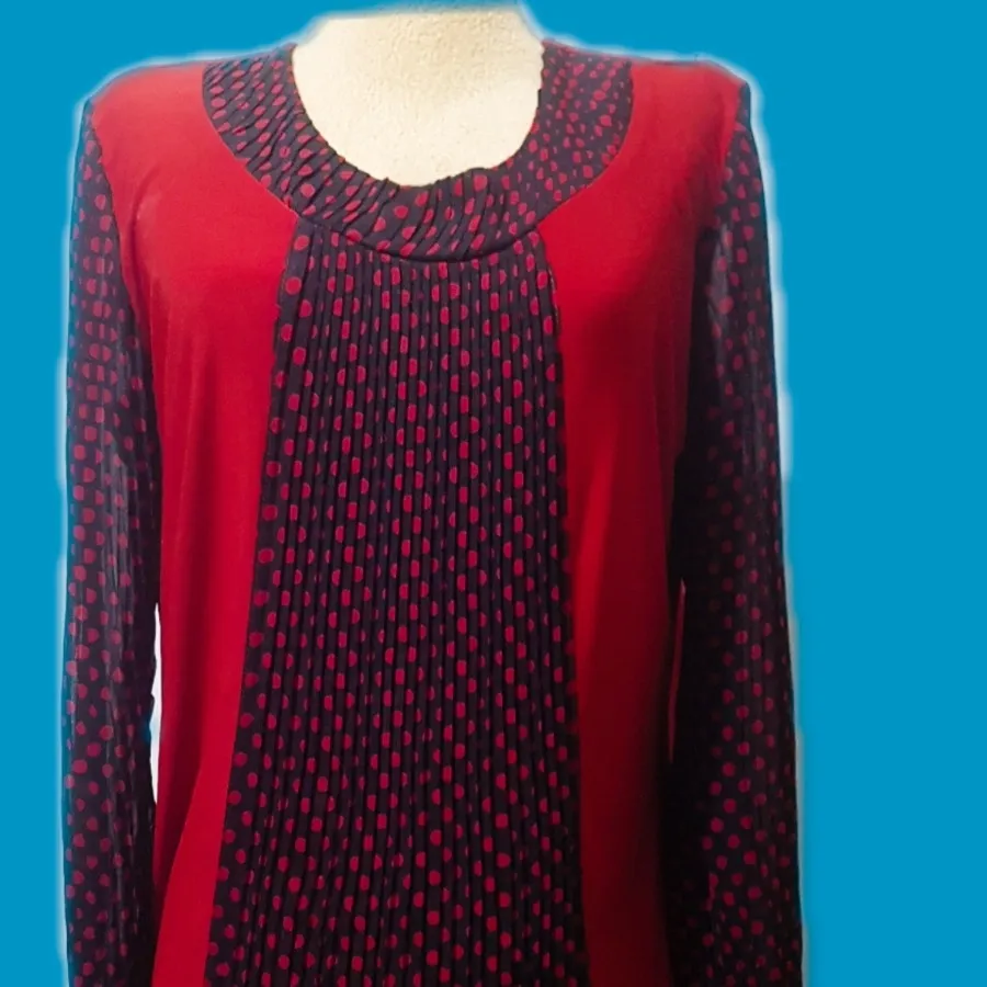 بلوز قرمز ،ترکیبی