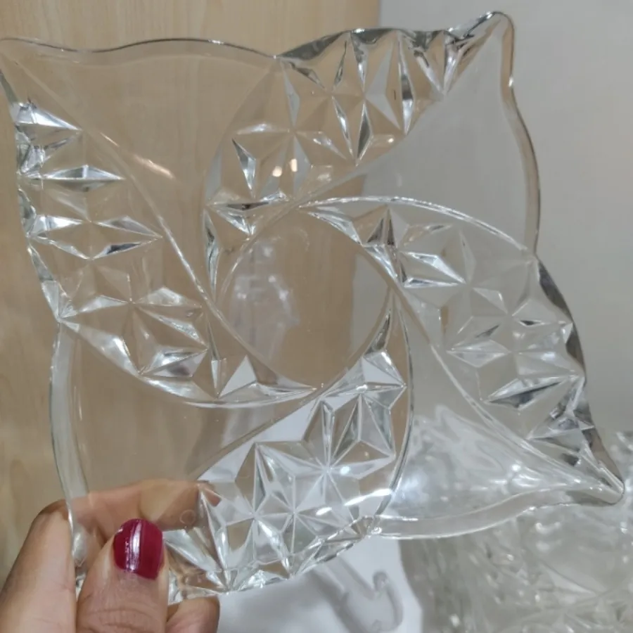 بشقاب میوه خوری