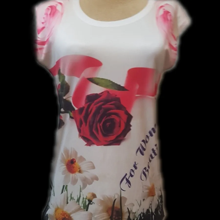 تیشرت گل رز