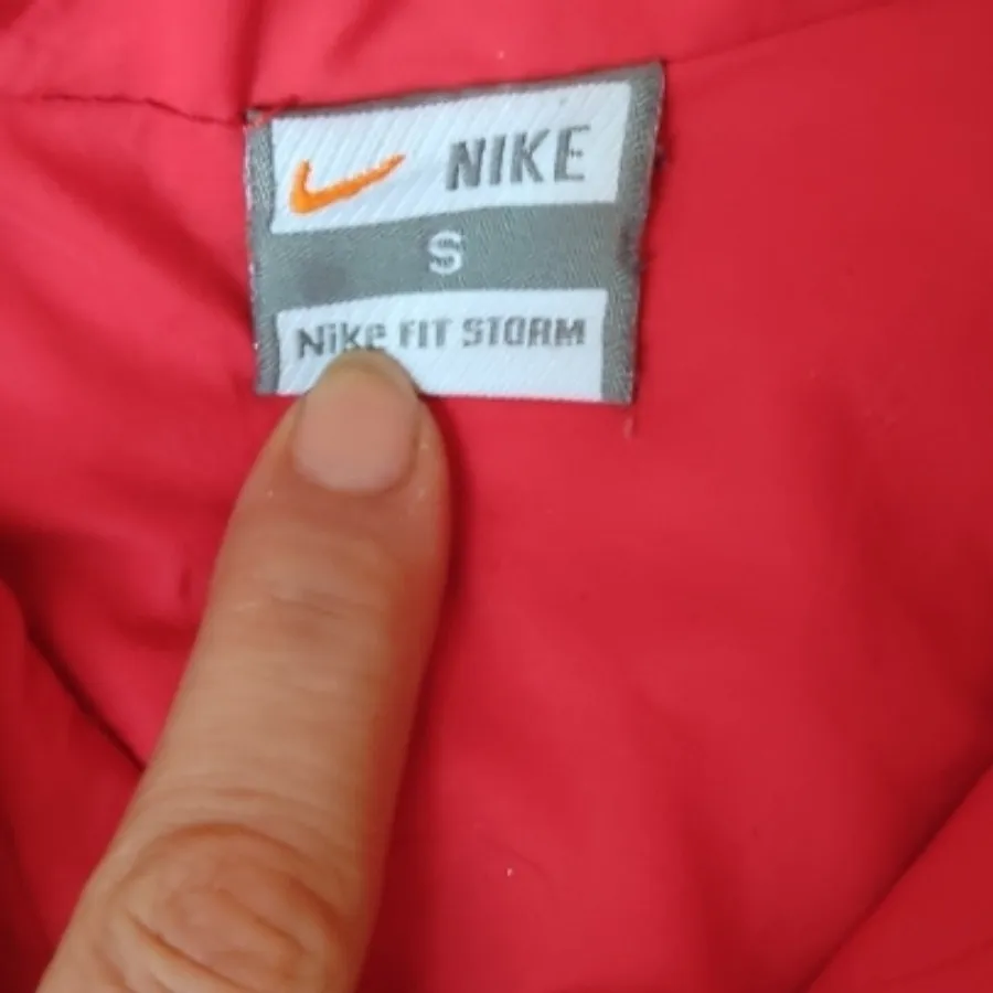 گرمکن پسرانه قرمز nike