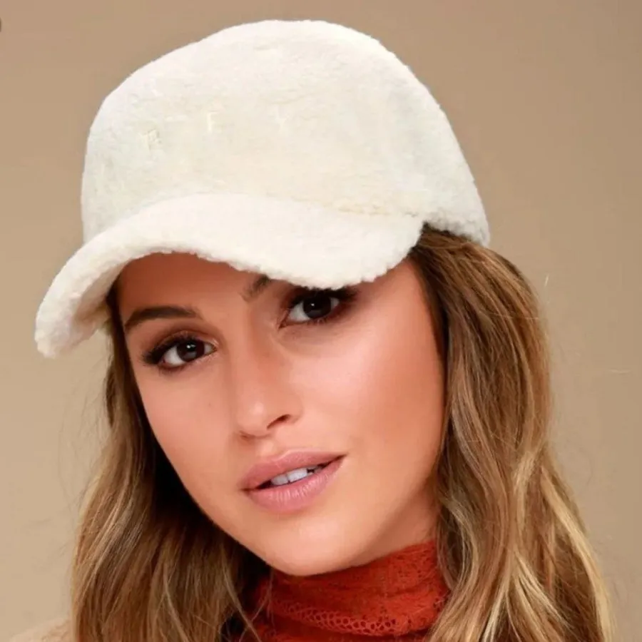 کلاه نقابدار