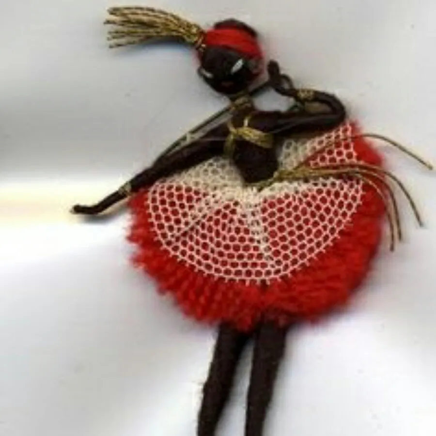 عروسک دکوری