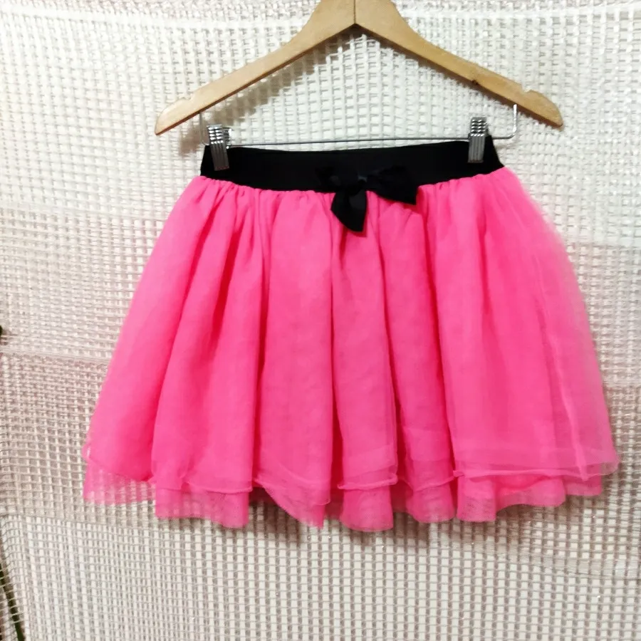 دامن عروسکی