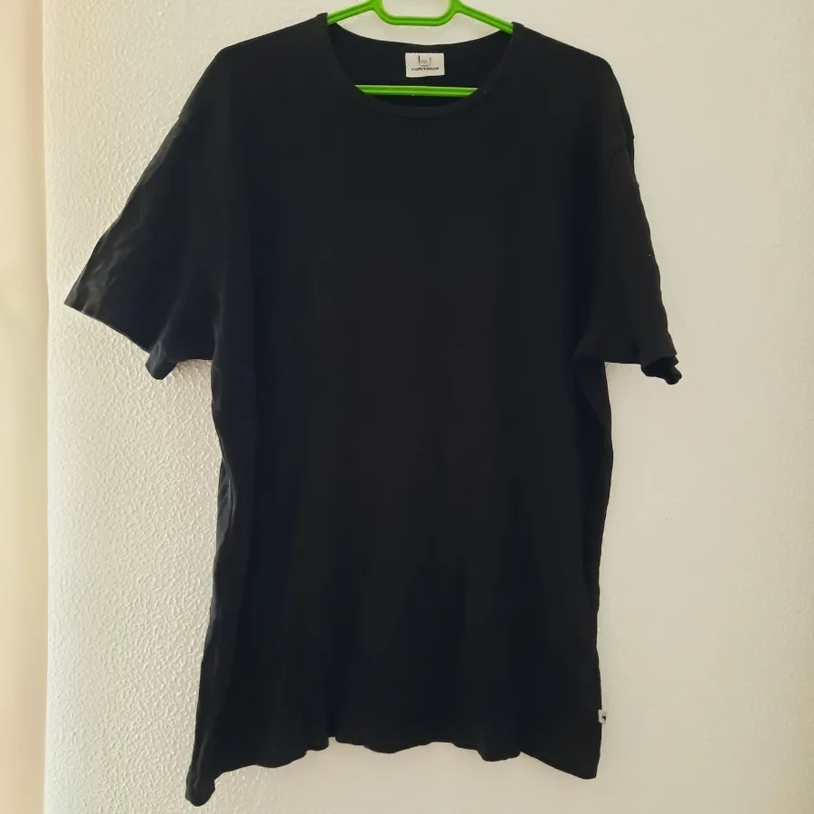 تیشرت مشکی مردانه