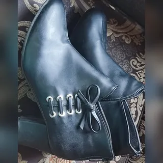 کفش مشکی