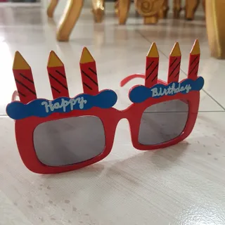 عینک تولدت مبارک