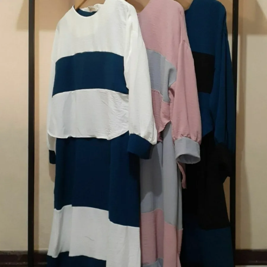 شومیز و سارافون زنبق