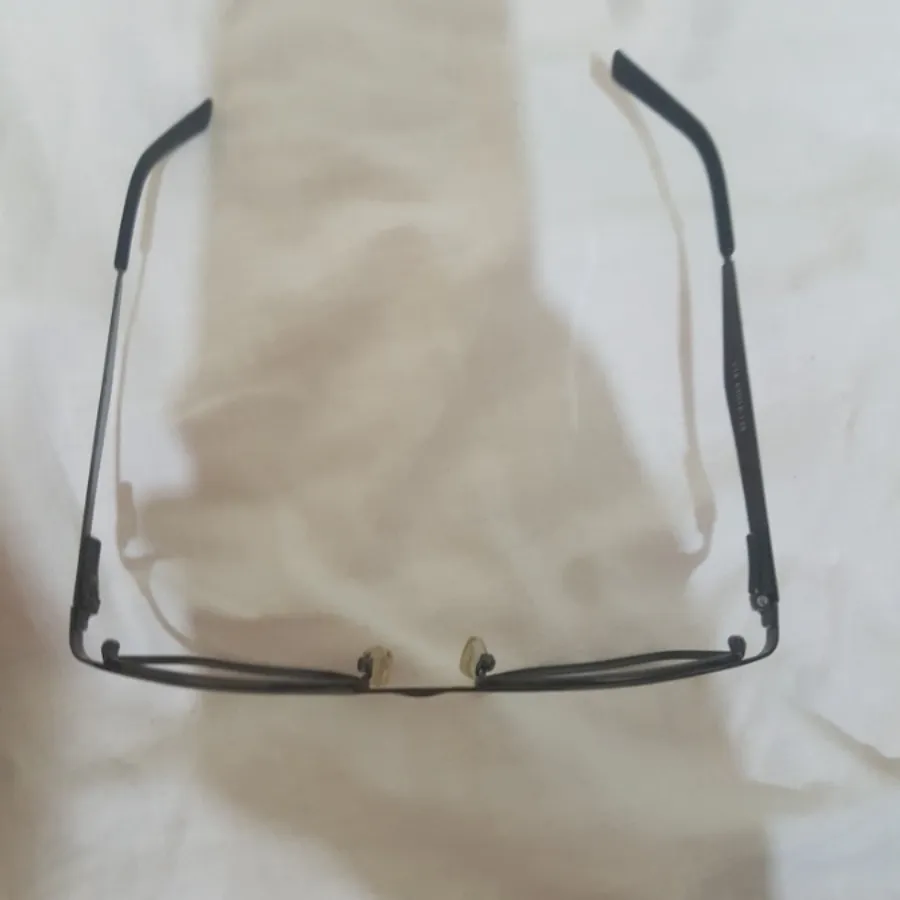 فریم عینک طبی POLICE