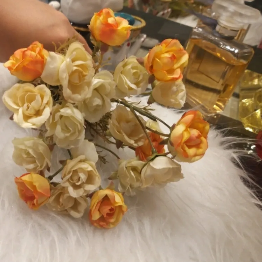 گل مصنوعی