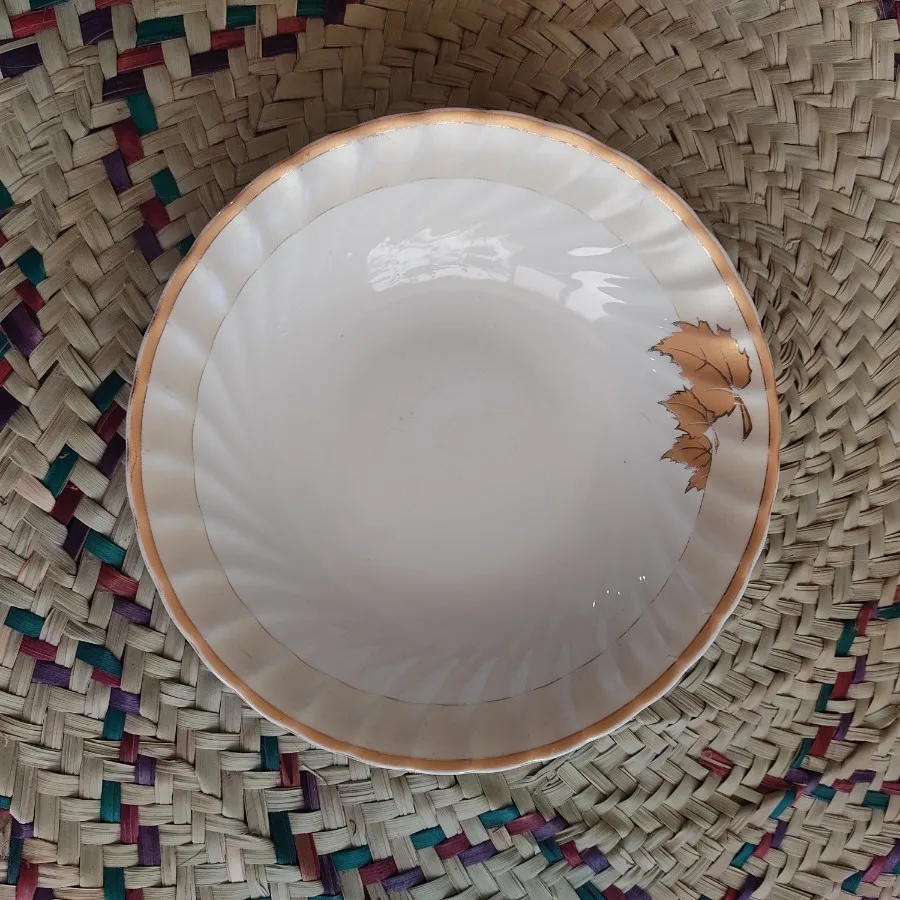 کاسه بزرگ قدیمی