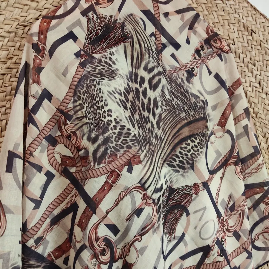 روسری قواره بزرگ