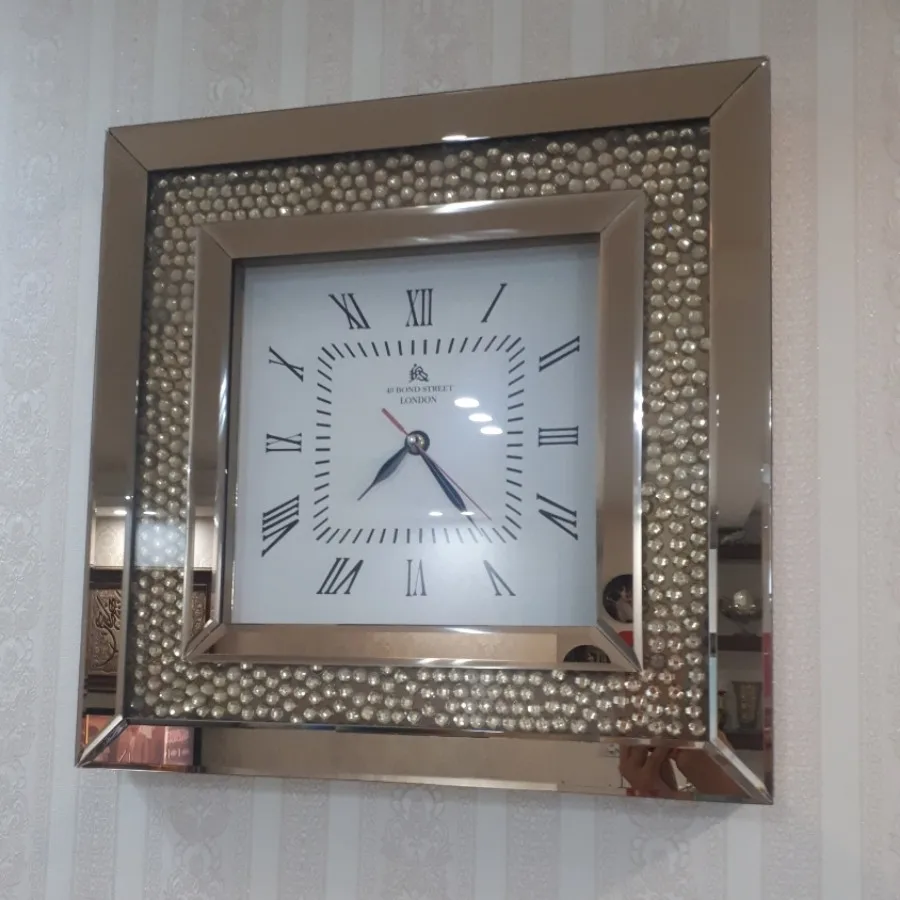 ساعت دیواری  آینه ای
