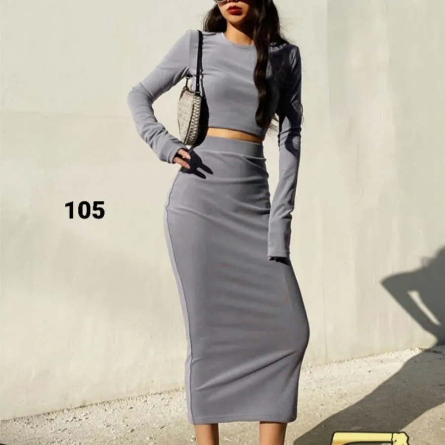 نیم تنه و دامن