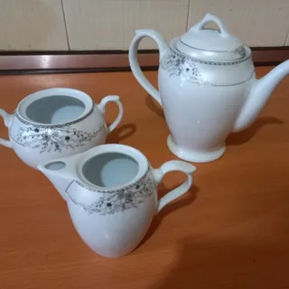 سه تیکه چینی